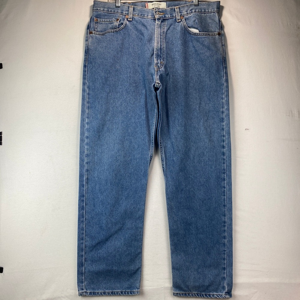 Levi's 505 Regular Fit Jeans Mens 38x32 Medium Wash Blue Denim Straight Leg